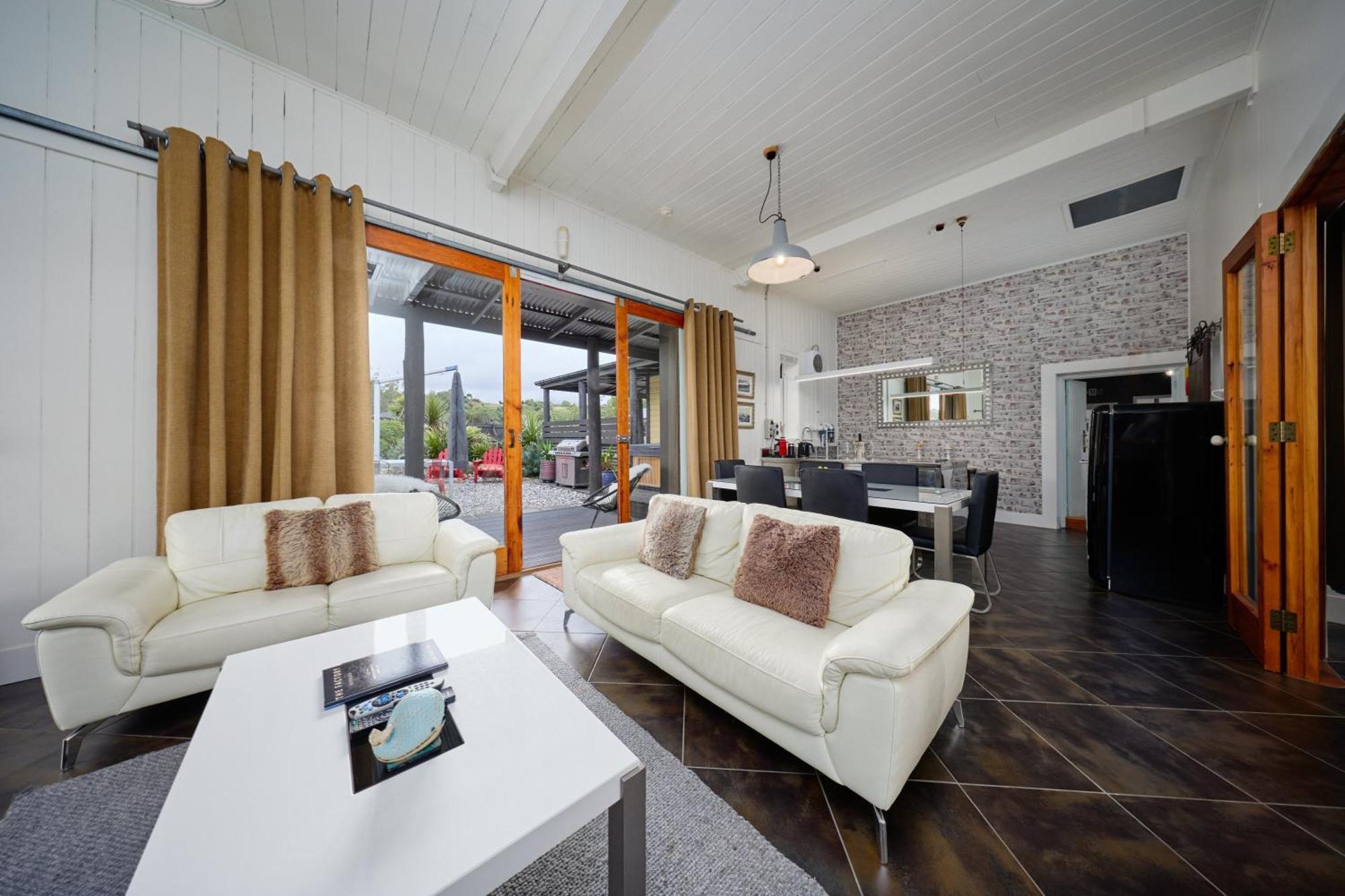 The Factory Luxury Accomodation Καϊκούρα Εξωτερικό φωτογραφία